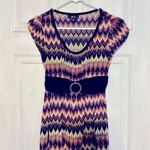 Retro 90’s to early 2000’s tie back top.